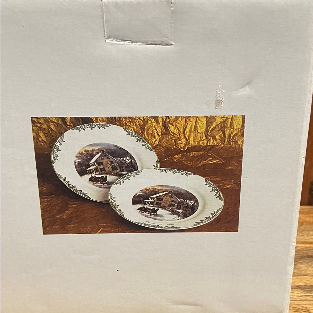 ♥️Currier & Ives Dessert plate Set of 2 New in Box  from 2000